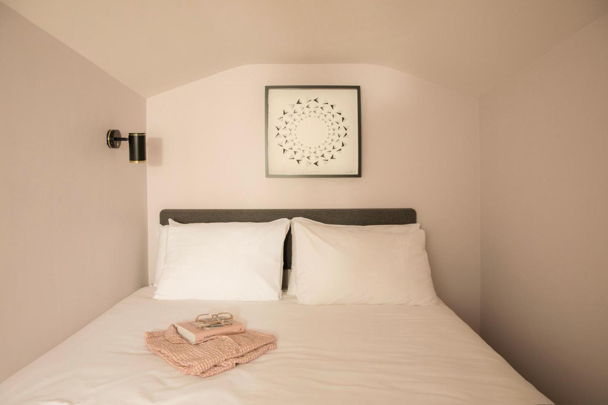 Bob W London Holland Park Aparthotel Exterior photo